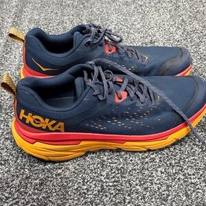 Hoka Men's CHALLENGER ATR 6 size 11.5 WIDE like new